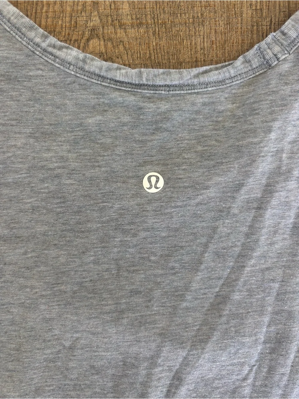 lululemon gray short sleeve athletic tee shirt